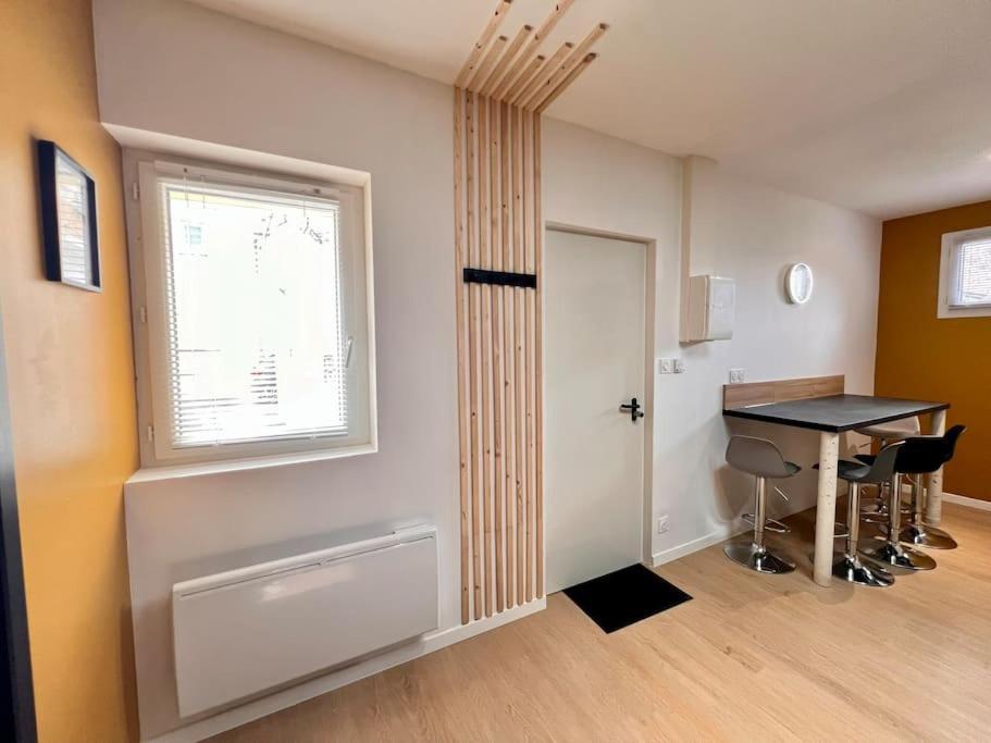 Maison La Feuilleraie N3-Standingmaison-Wifi-Proche Centre Ville-Property Rental Nm Fontenay-le-Comte Buitenkant foto