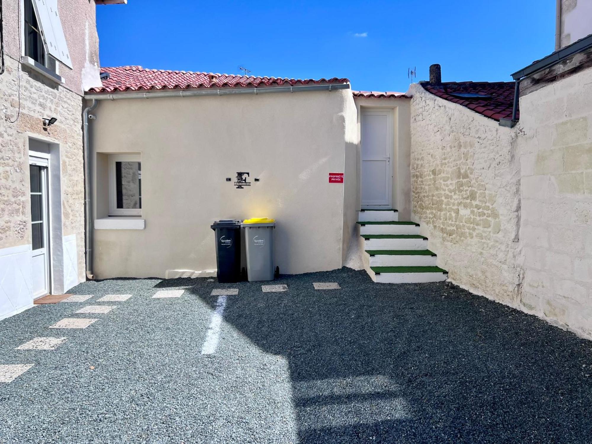Maison La Feuilleraie N3-Standingmaison-Wifi-Proche Centre Ville-Property Rental Nm Fontenay-le-Comte Buitenkant foto